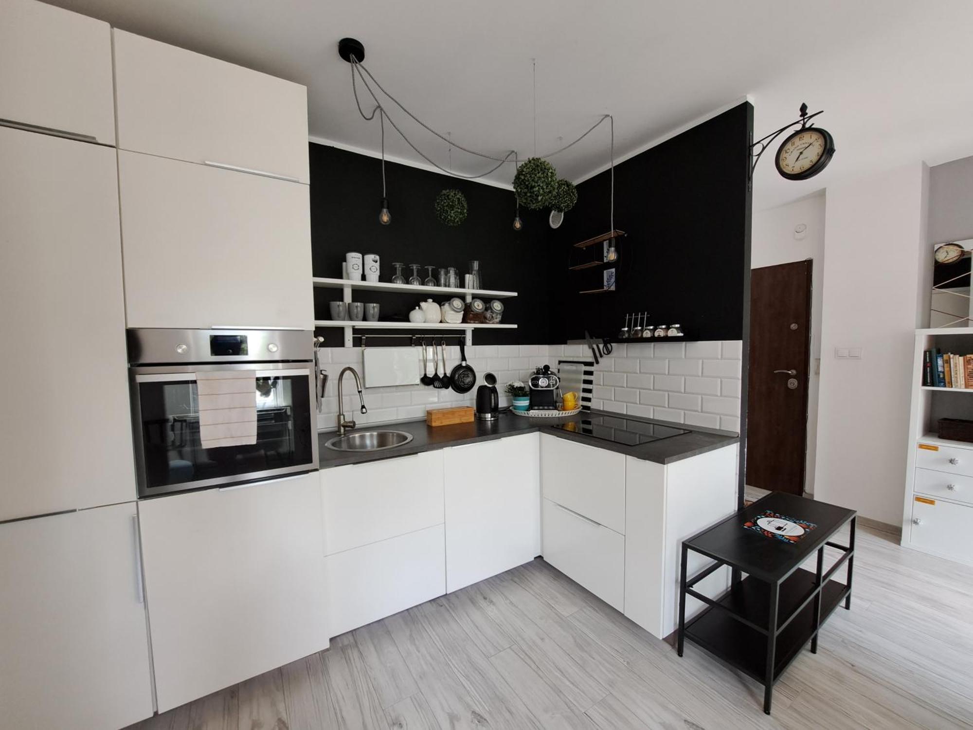 Gryfny Grubiorz Apartment คาโตวีตเซ ภายนอก รูปภาพ
